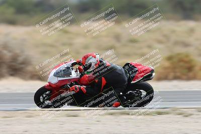 media/May-05-2025-Moto Forza (Mon) [[3c1838c5e5]]/2-B Group/Session 3 (Panning Test Turn 14 Inside)/